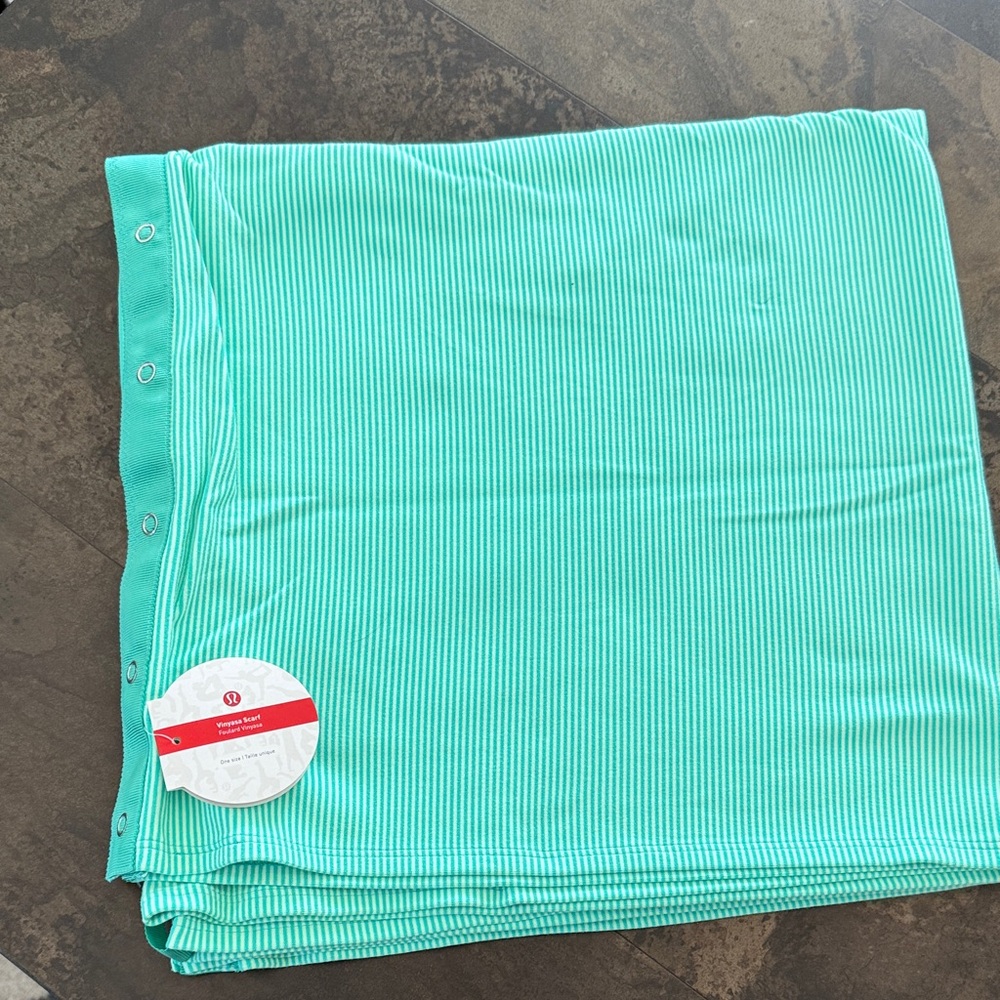 lululemon athletica vinyasa scarf green and mint green stripe